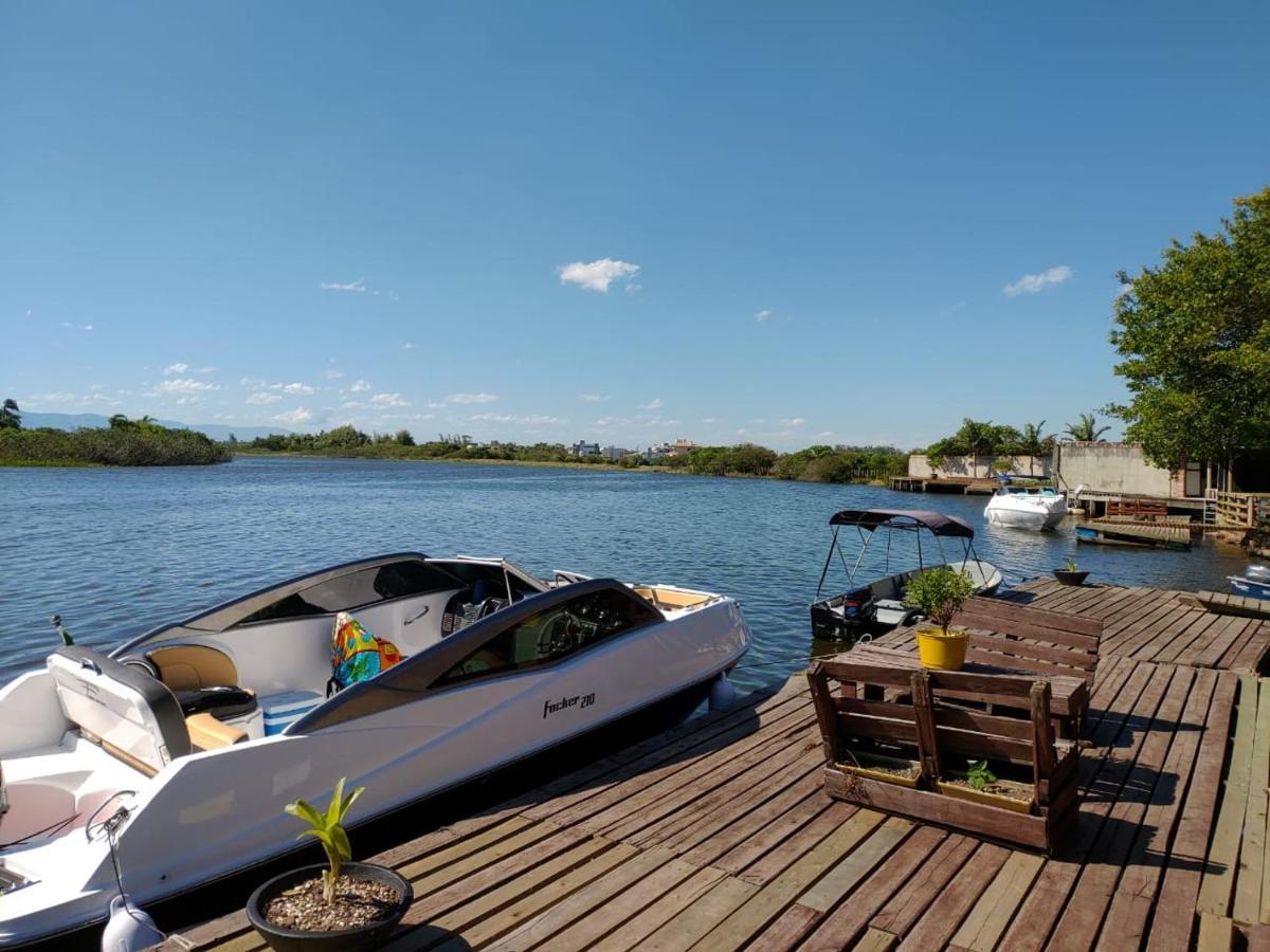 Kitnet S2 Em Torres-Rs - Na Mais Bela Praia Gaucha - Cozinha - Banheiro - Ar Condicionado - Tv Smart 32' - Wi-Fi - Estacionamento - Anfitria Superhost No Bnb Buitenkant foto